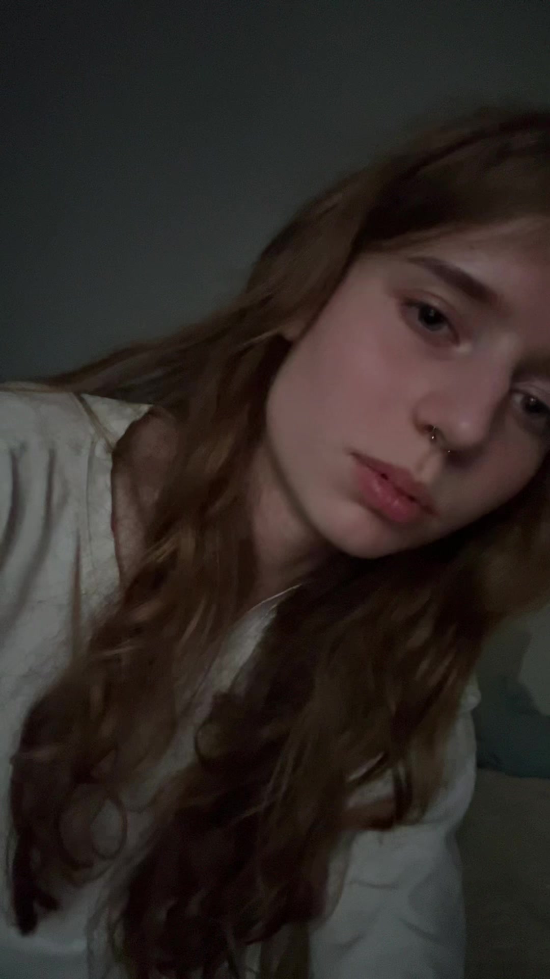 @алиса бледная