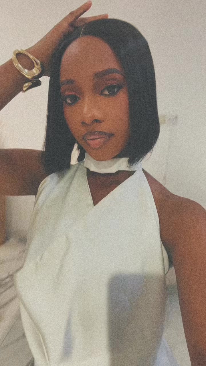 @__.zinaria🥀
