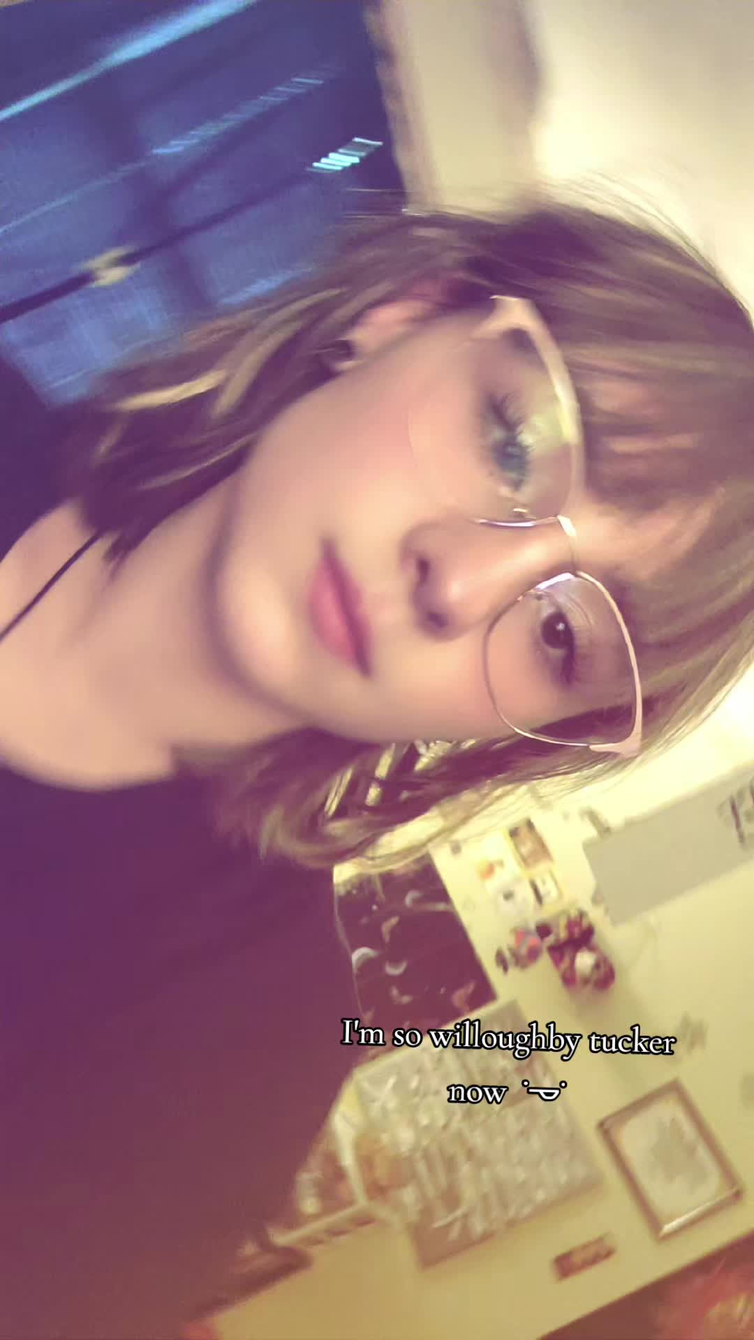 @𝚑𝚊𝚢 ♡