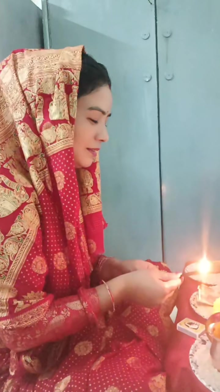 @kaviyabhadel