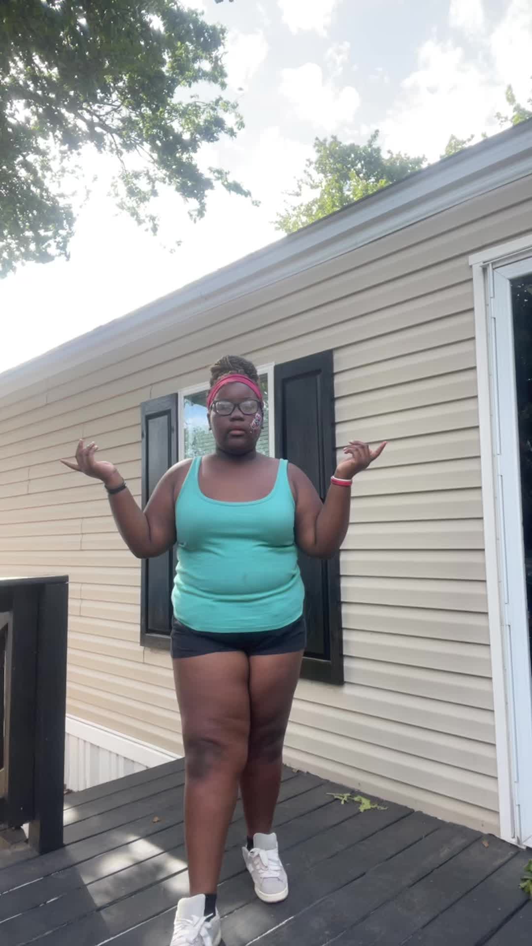 @Sheluvskami