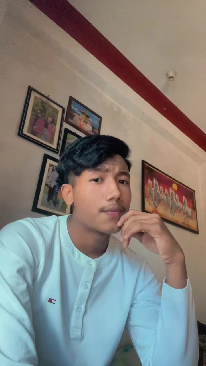 @Prayashbhujel_16🧤