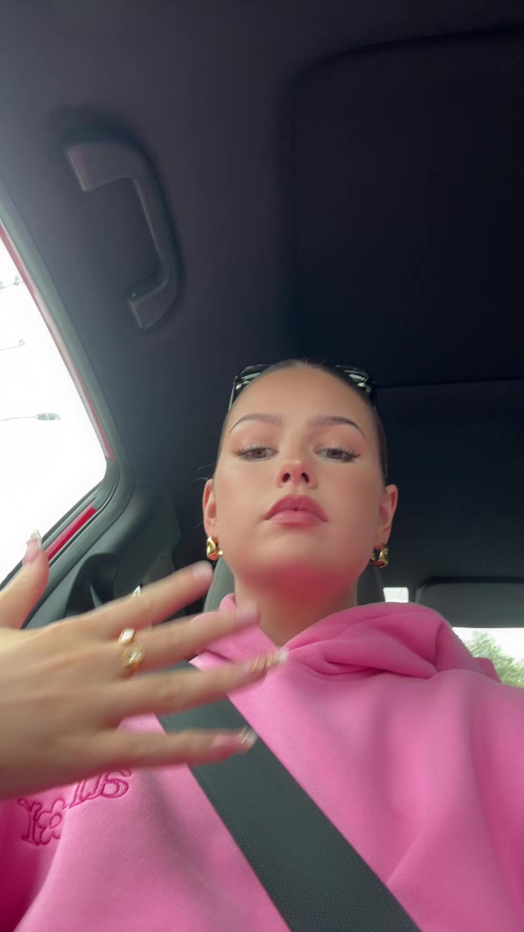 @ashleyardor