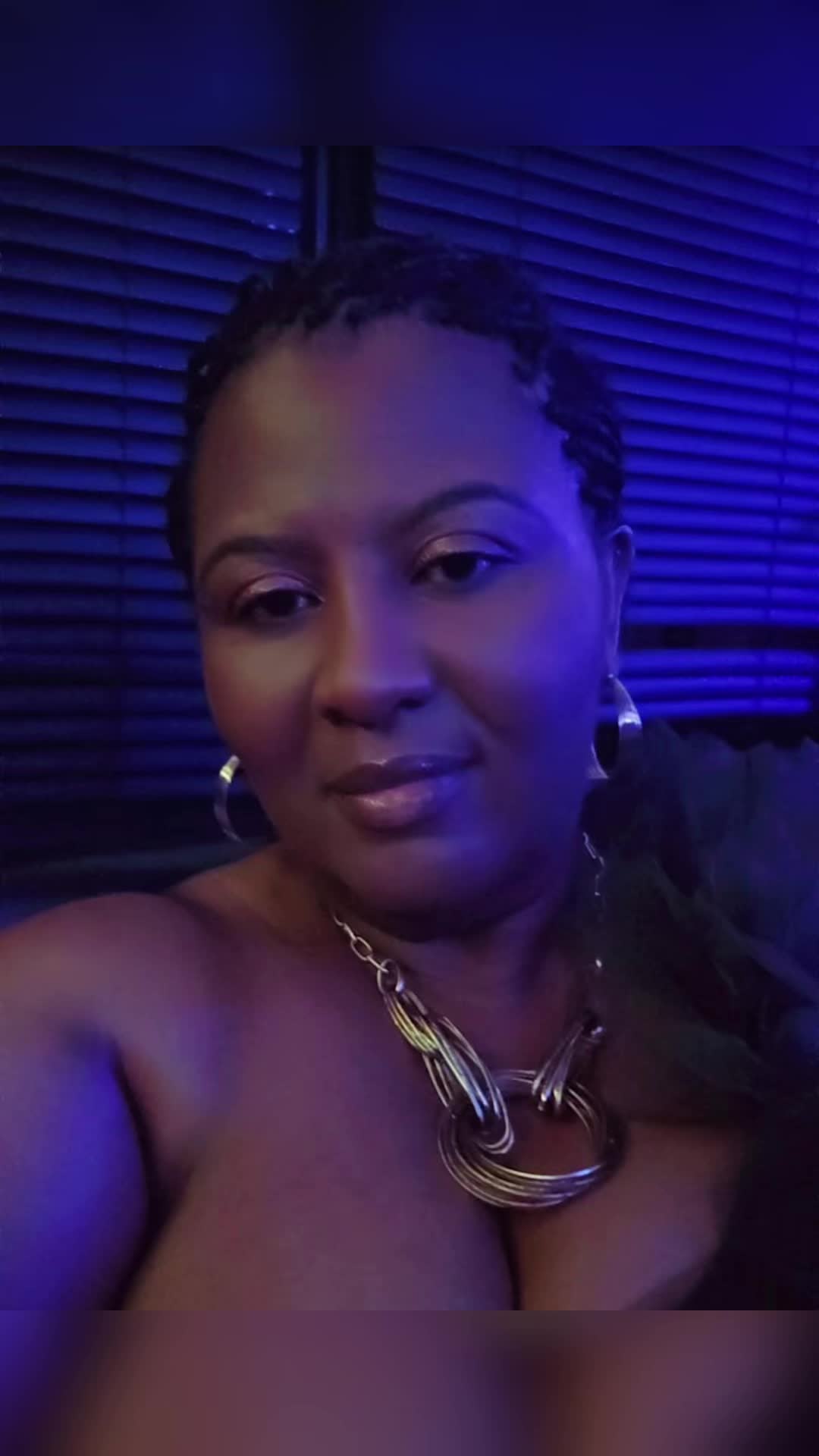 @Vthomasrn