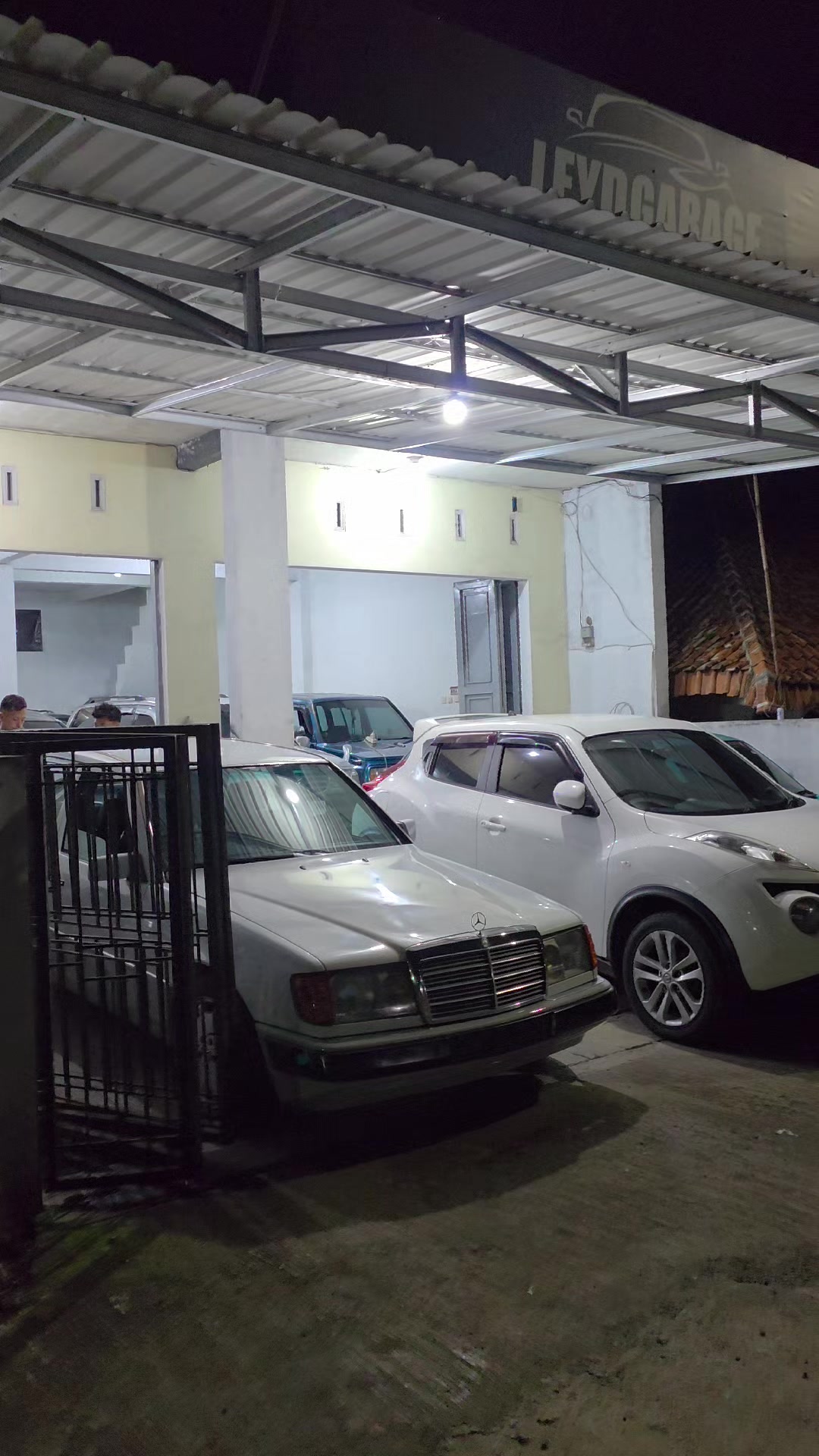 @Lfyd garage