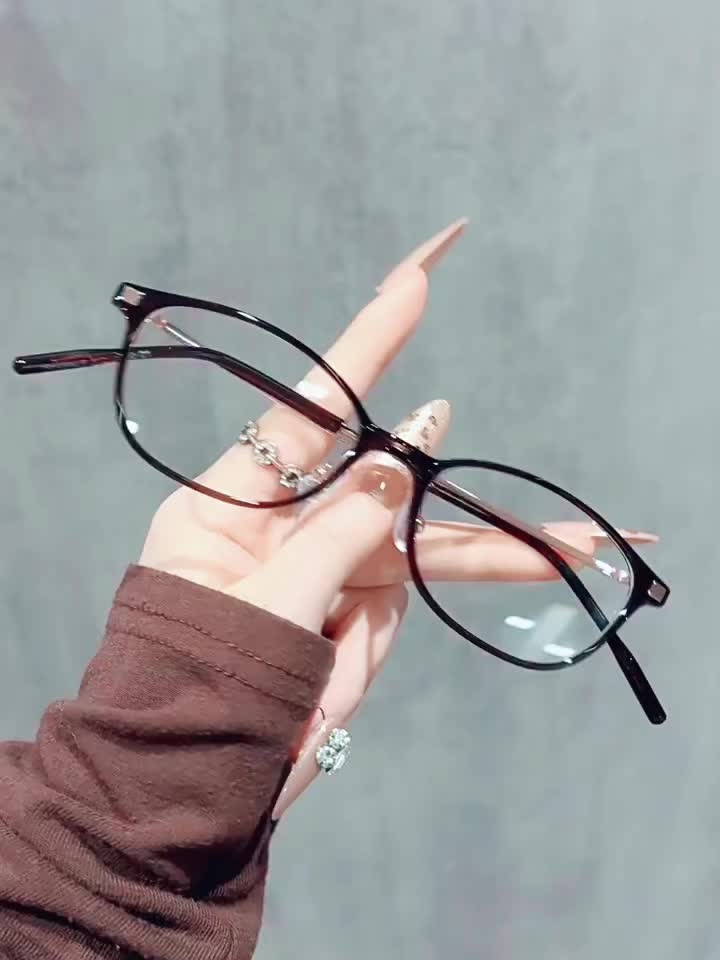 @Design Glasses