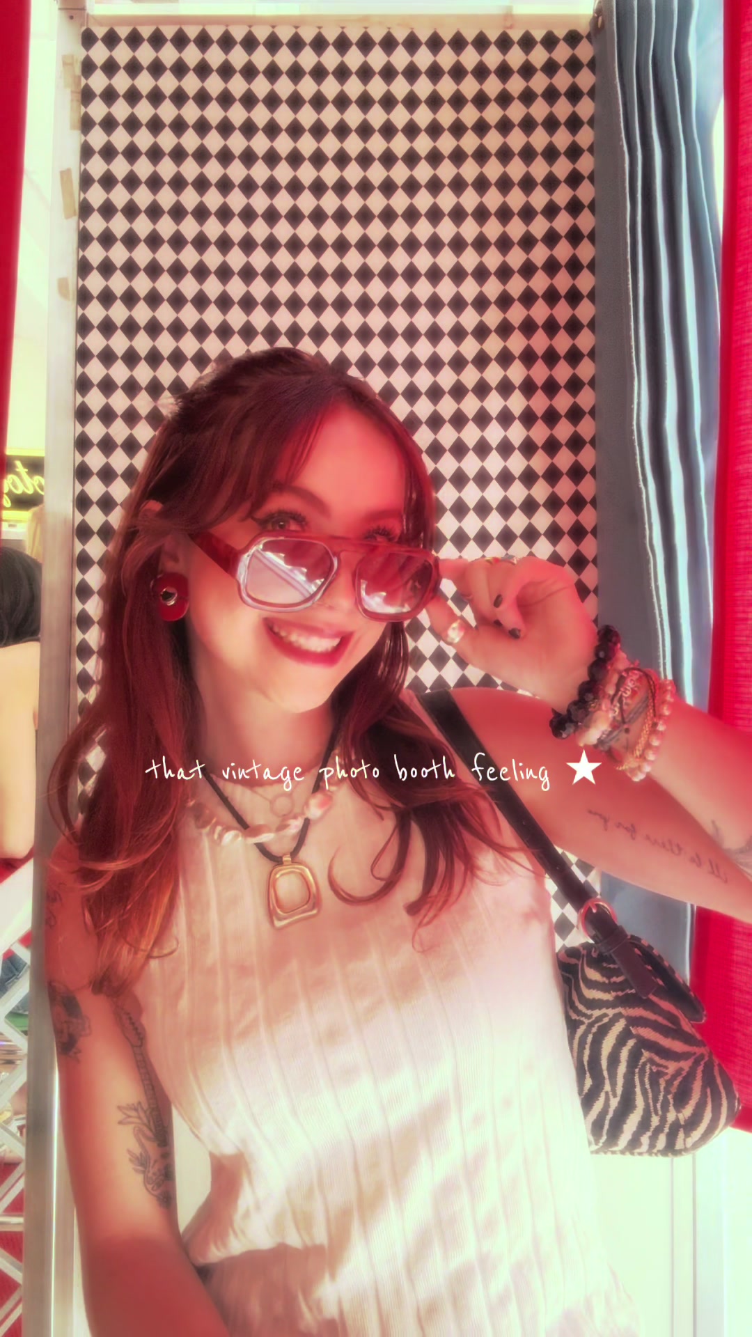 @LIZZY ★