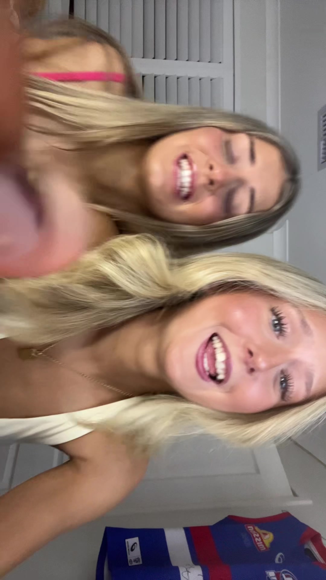 @nevelewis1