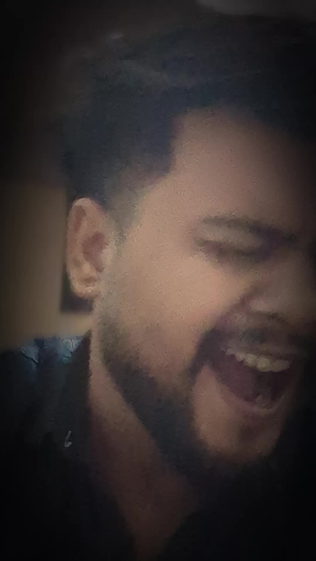 @Uzishaikh7c