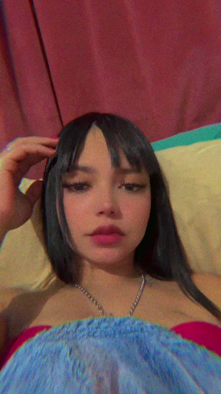 @Micaela Muniz78
