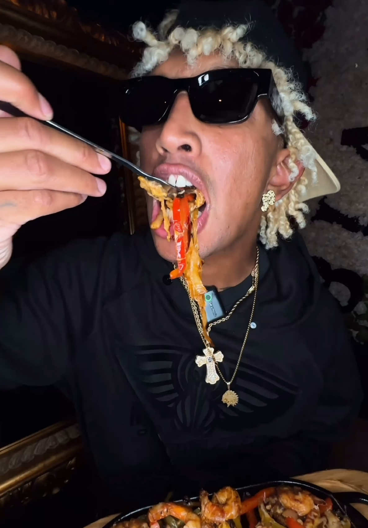 @KrazyBlondeboy