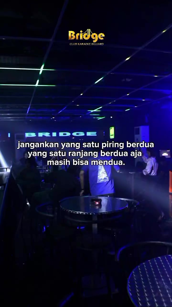 @Bridge Club Karaoke Billiard