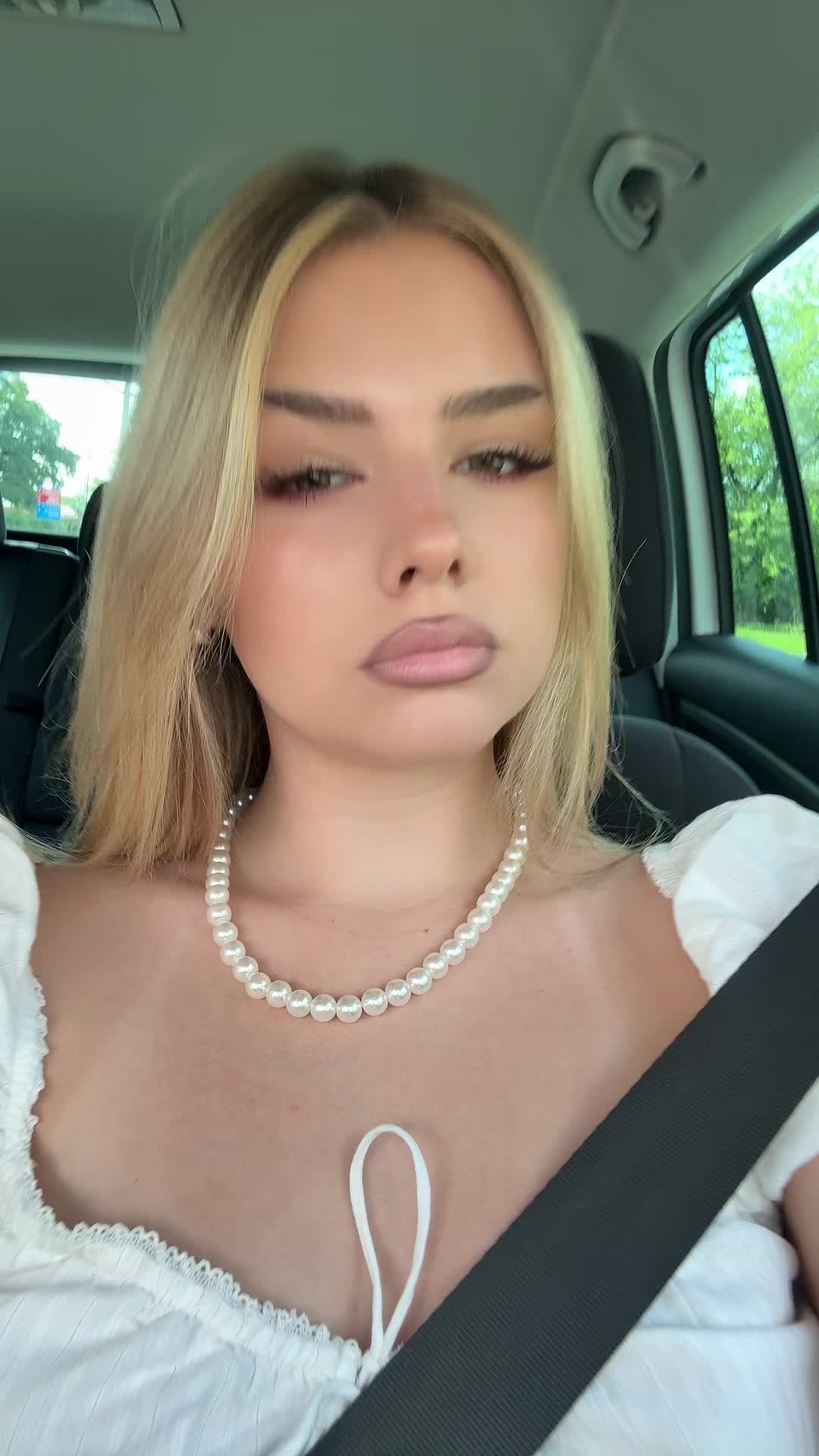 @𝑔𝓅𝓊𝒸𝒽𝒶𝓁𝓈𝓀𝒶_