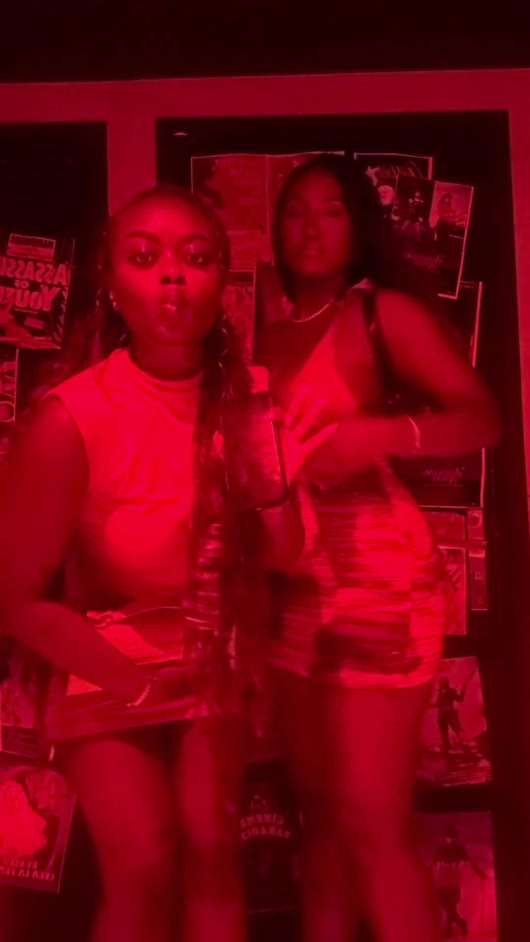 @jazmyneshai