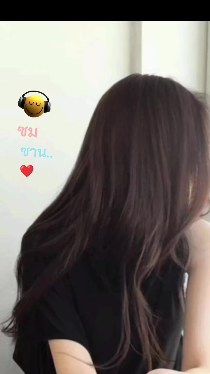 @นารียา