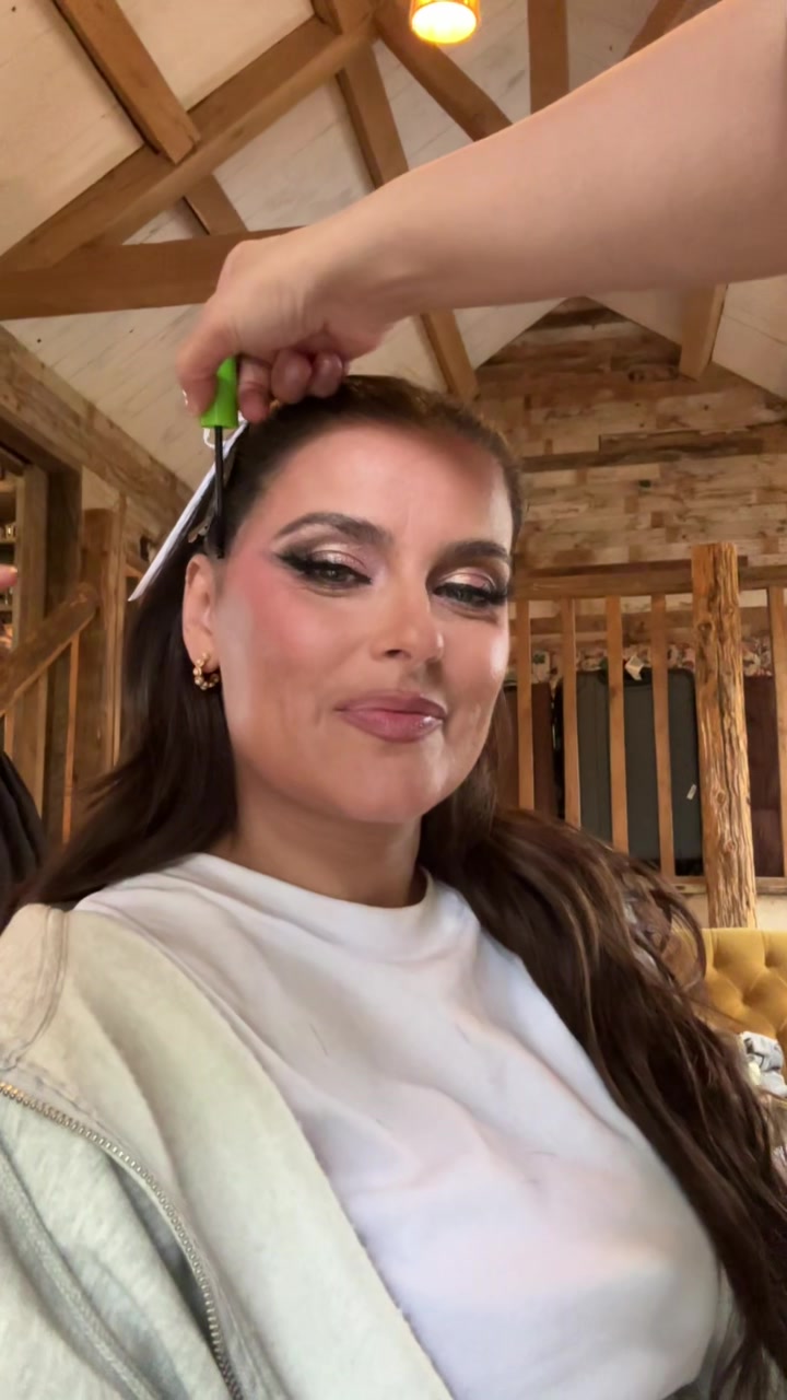 @Nelly Furtado