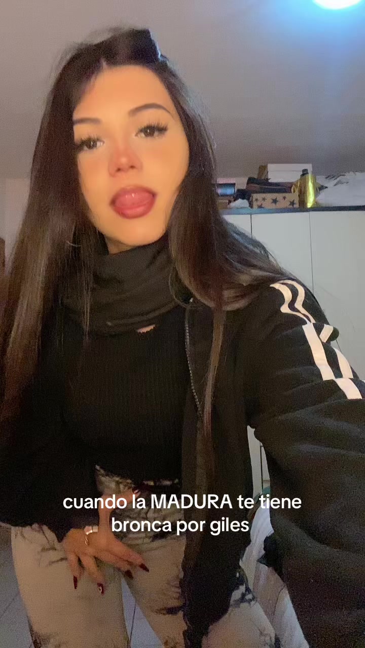 @valeeeeeen🦋