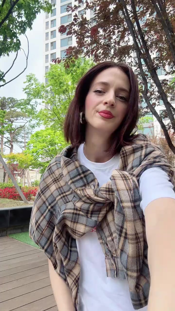 @Maria_romanianinCoreea