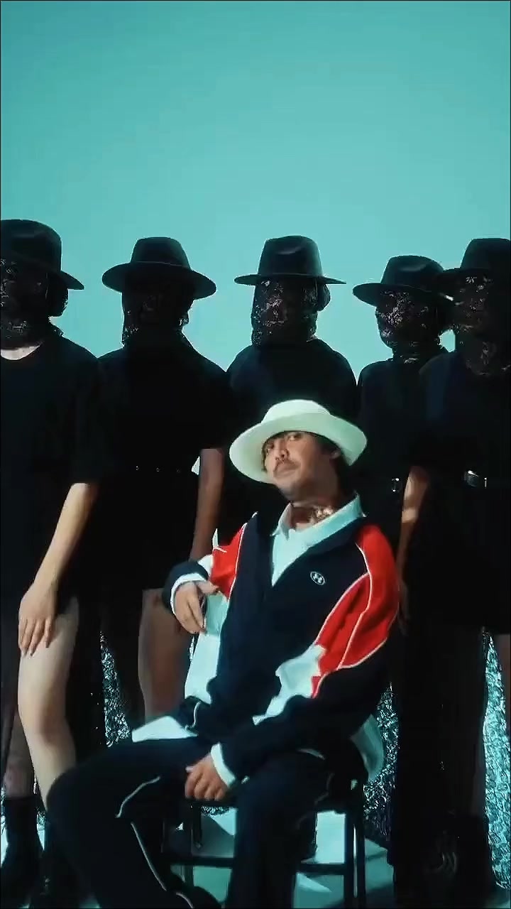 @๐๐ซ๐๐๐๐๐๐
