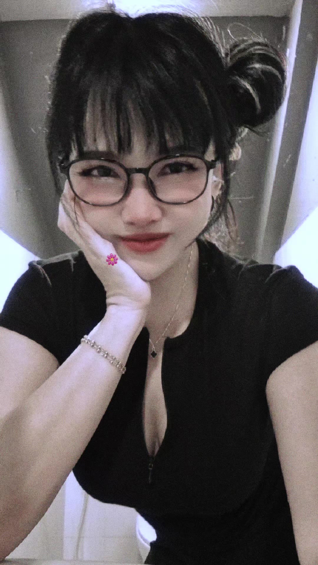 @vivian🫦