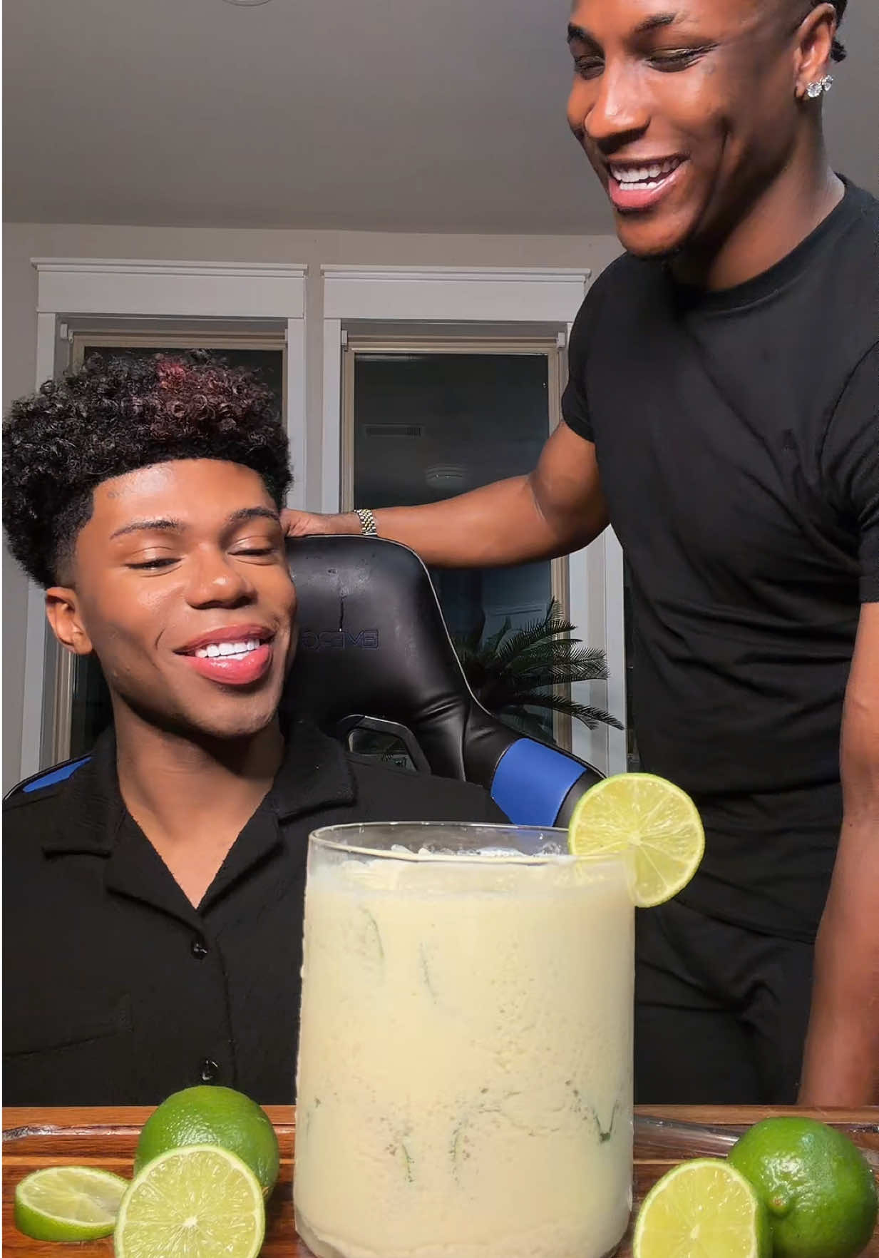 @JAYLLNN