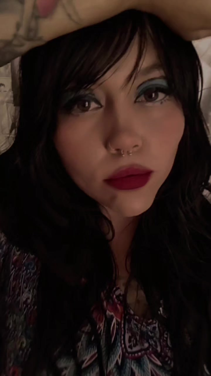 @Lily