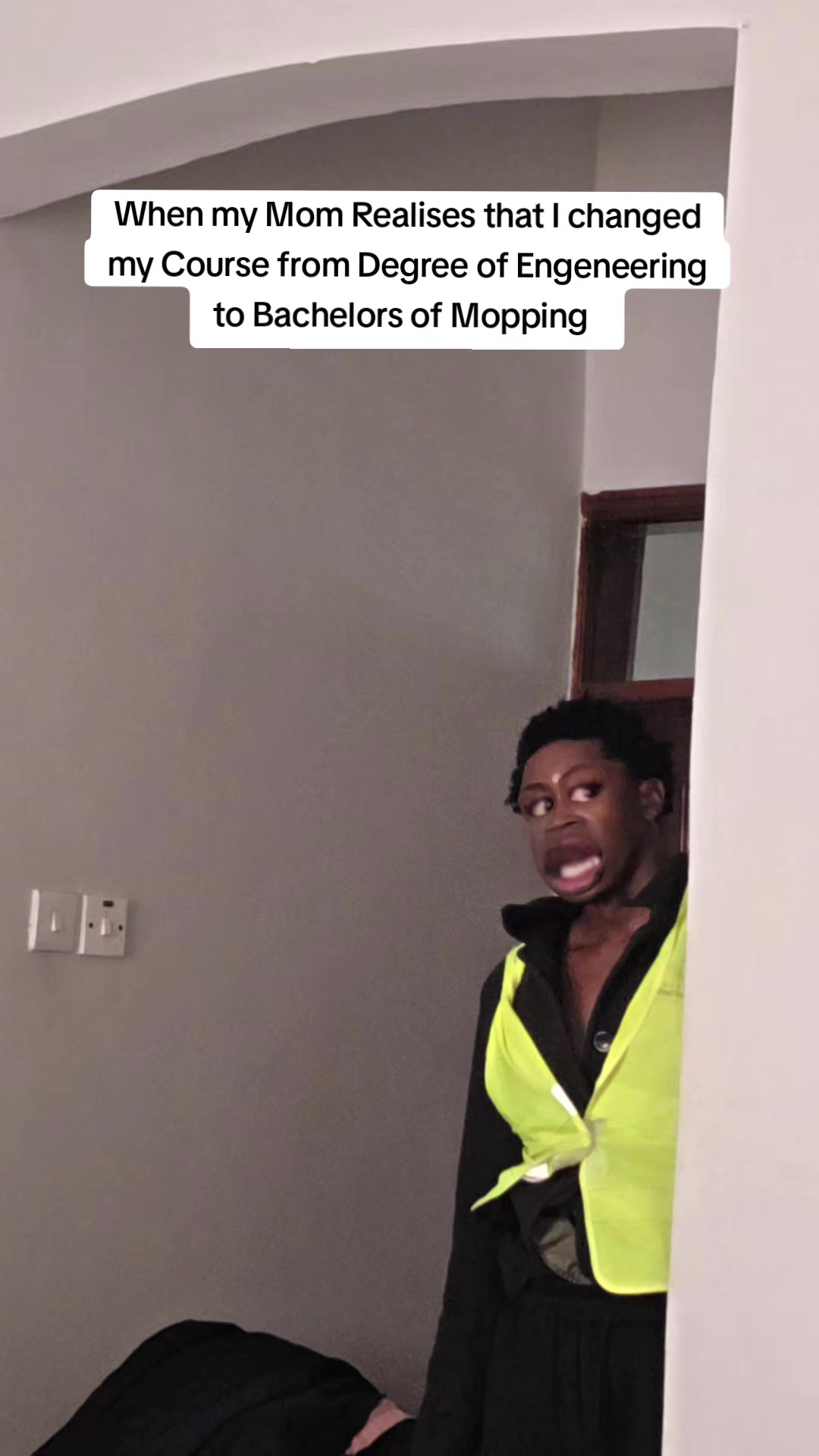 @🍇ŤÀĻĻÝ@VÏÅŅ🍒