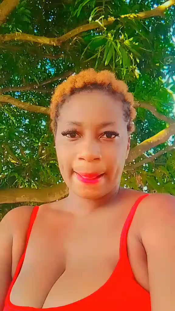 @mputu Sarah