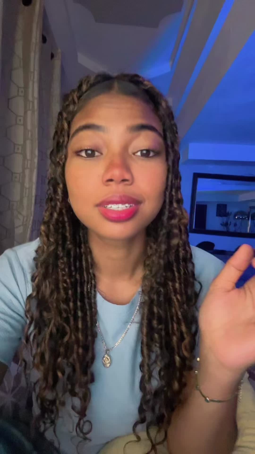 @julissaok