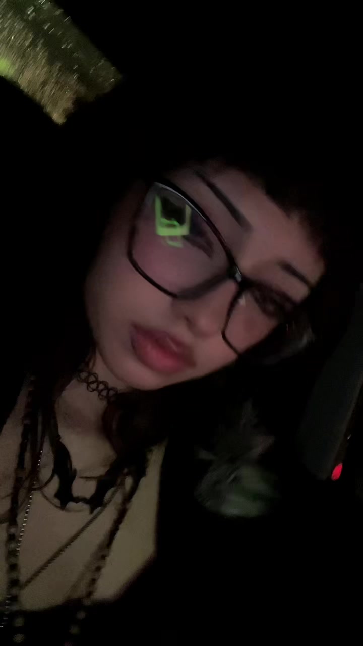 @n a n a โฑ
