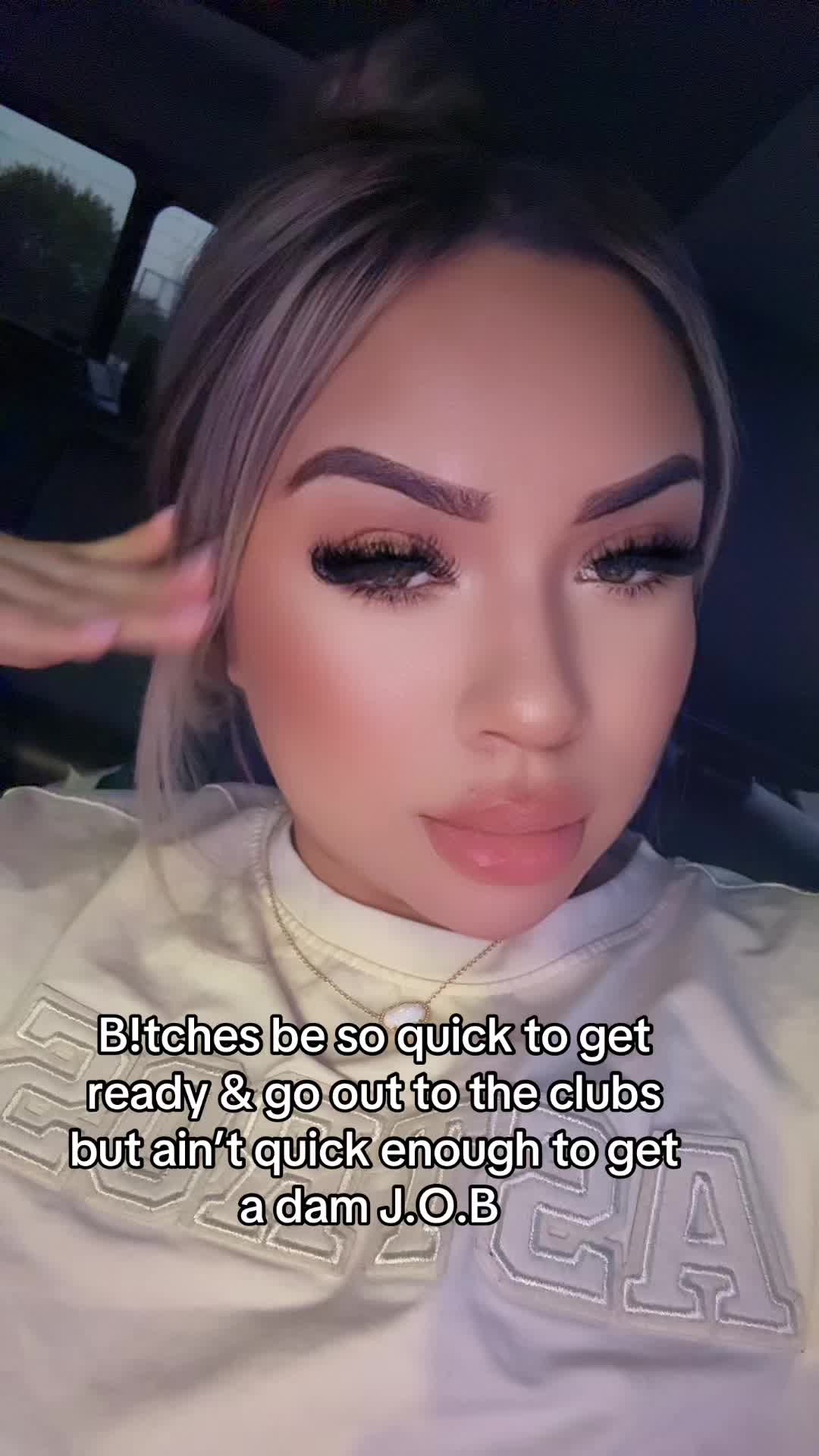 @Mely 💫