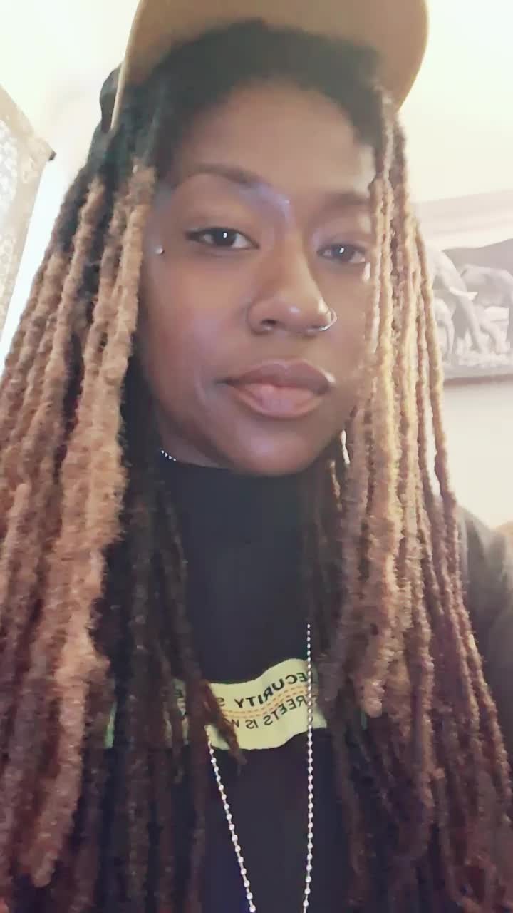 @BOOGIE BABY 85 🐻