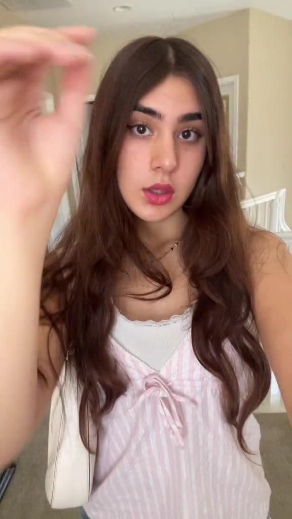 @emaanallama <3