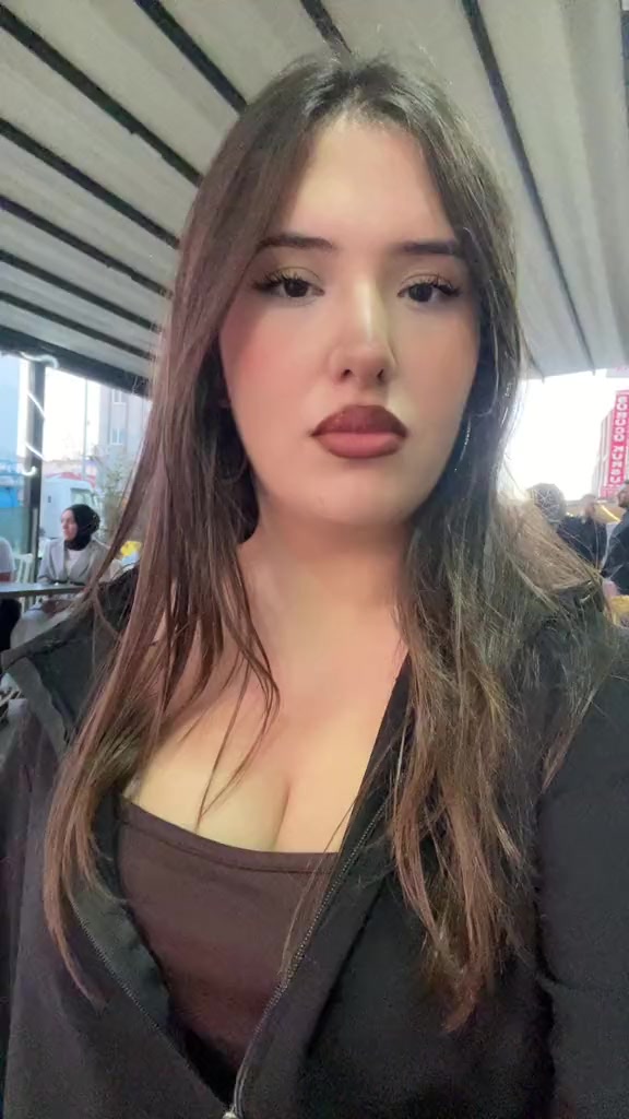 @Büşraa