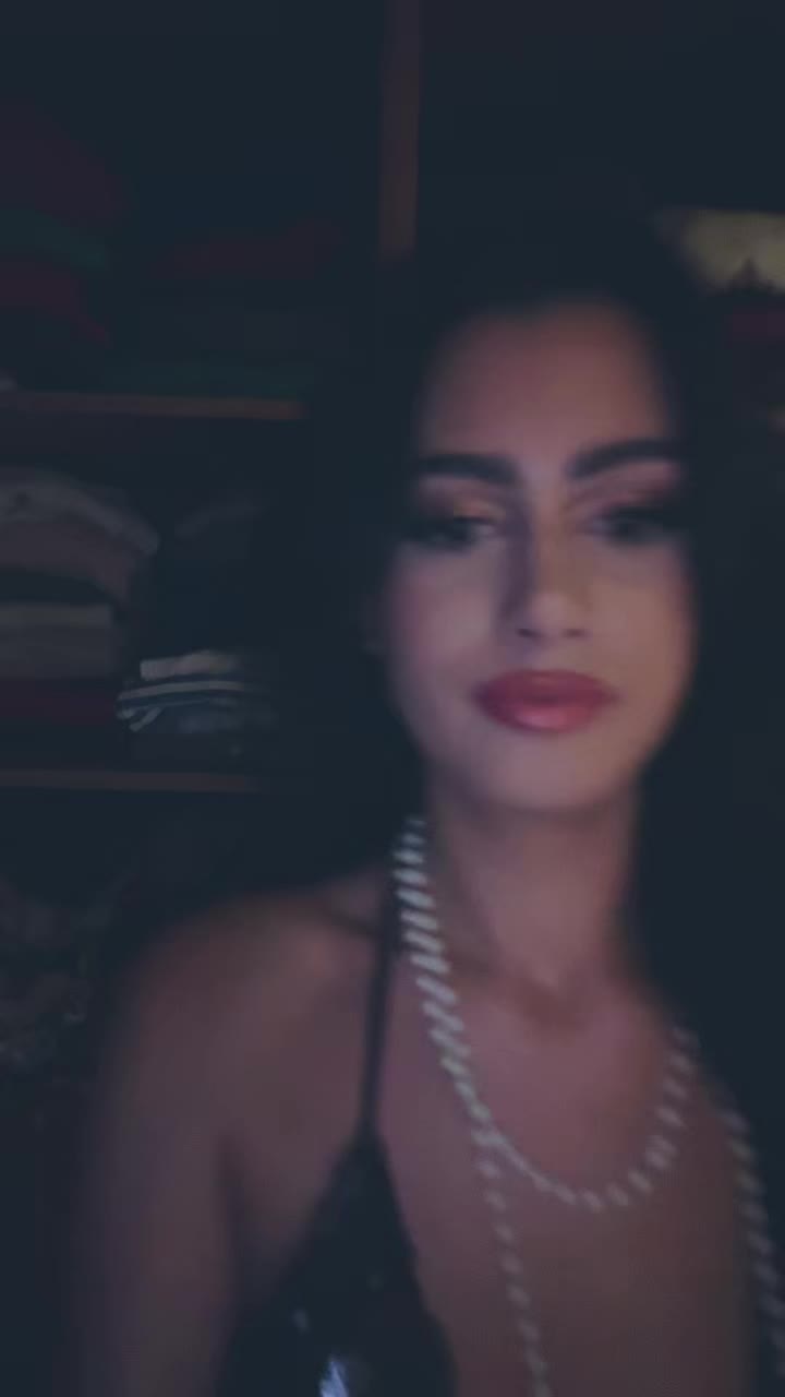 @🦢