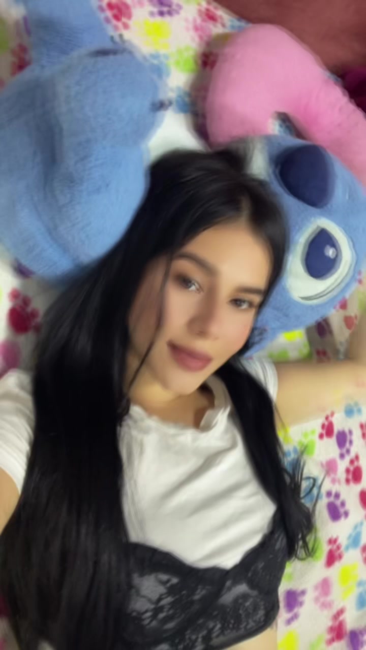 @💜 Alexandra S🍓