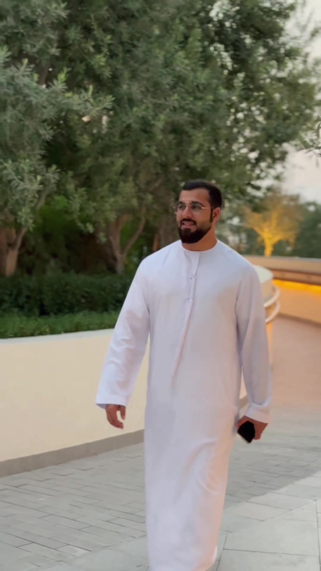 @Mohd_Esa