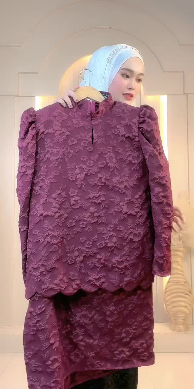 @aniscloset