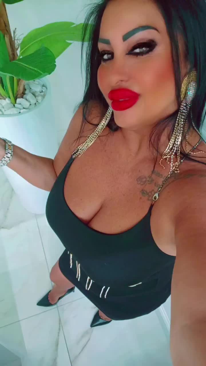 @Lina Chiantese