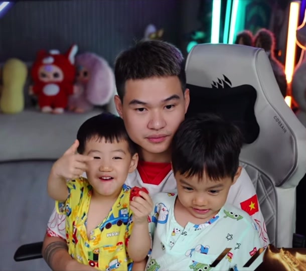 @Ng Hữu Độ 🥷