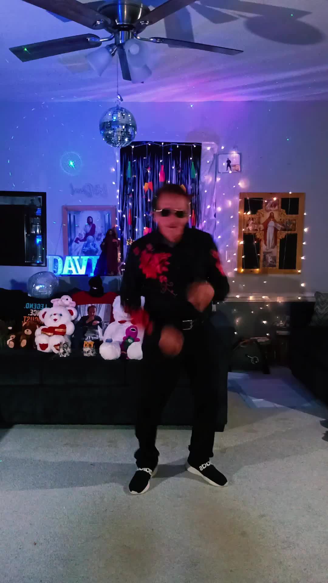 @dancing david