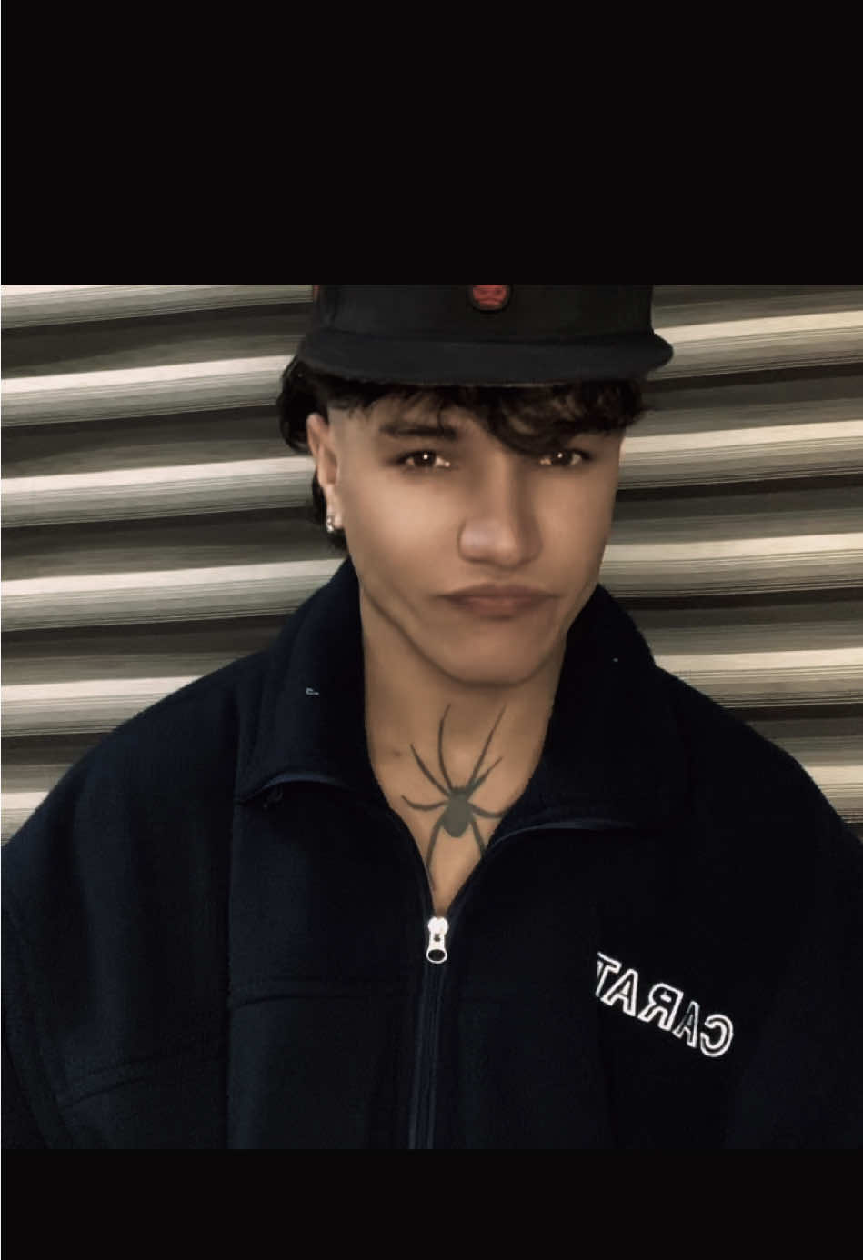 @Alinxr