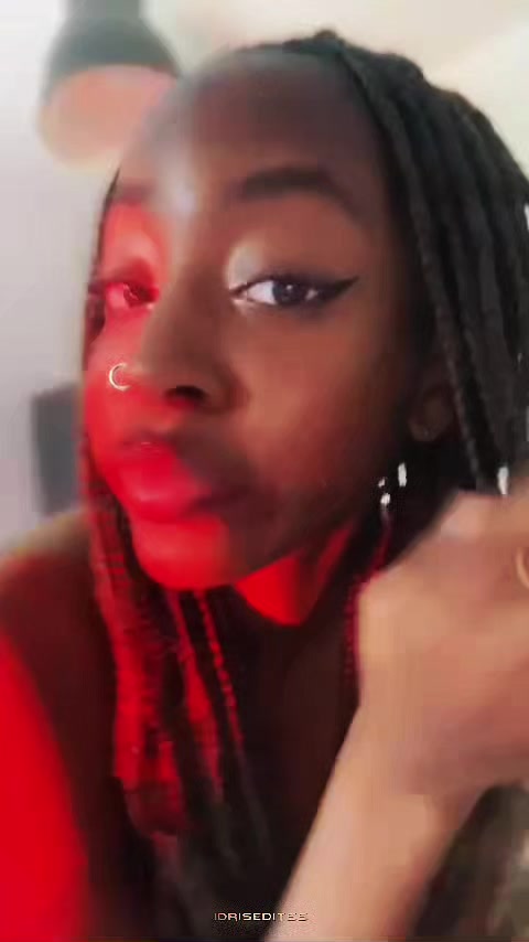 @Alishaaa!๐๐
