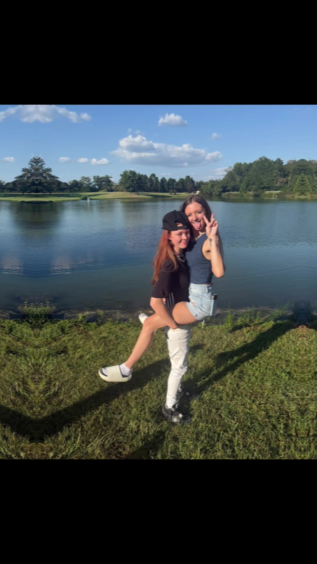 @lindsey_brie
