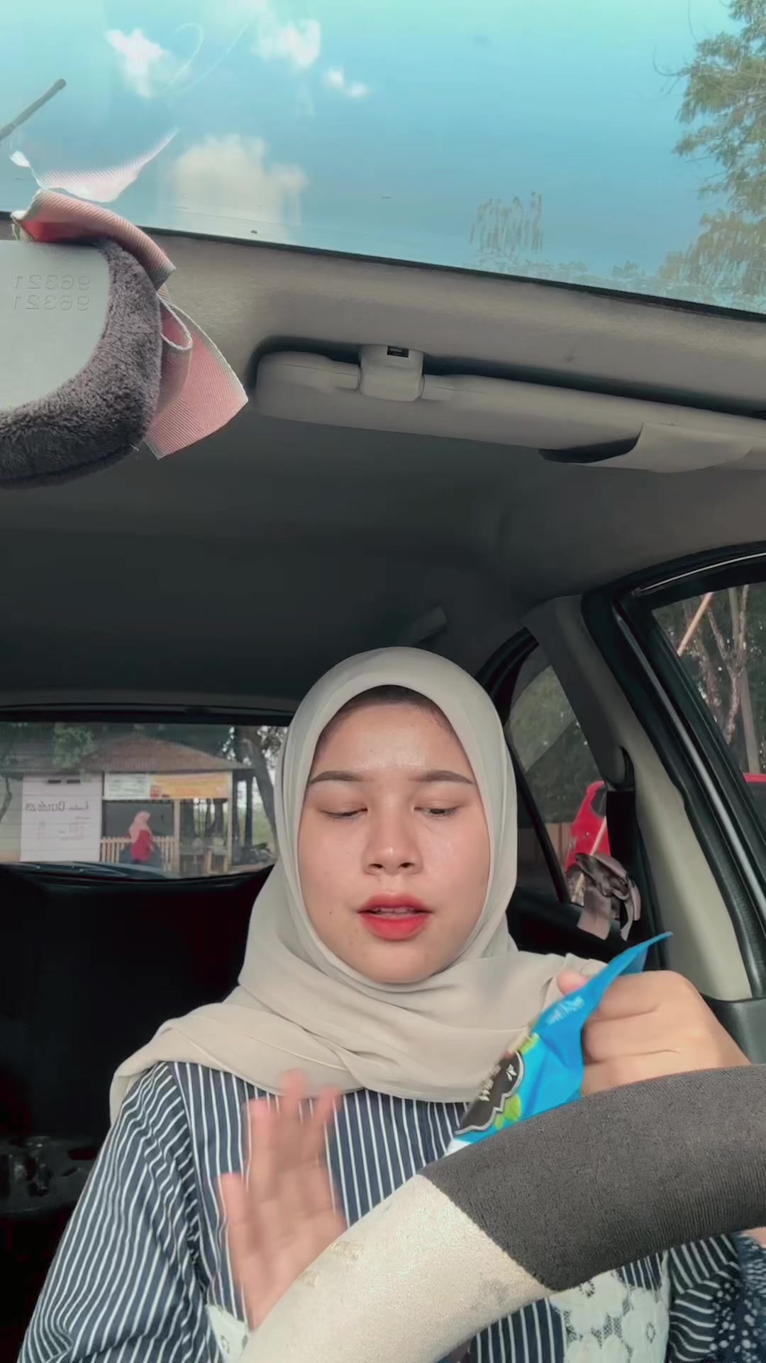 @Nadyaananta