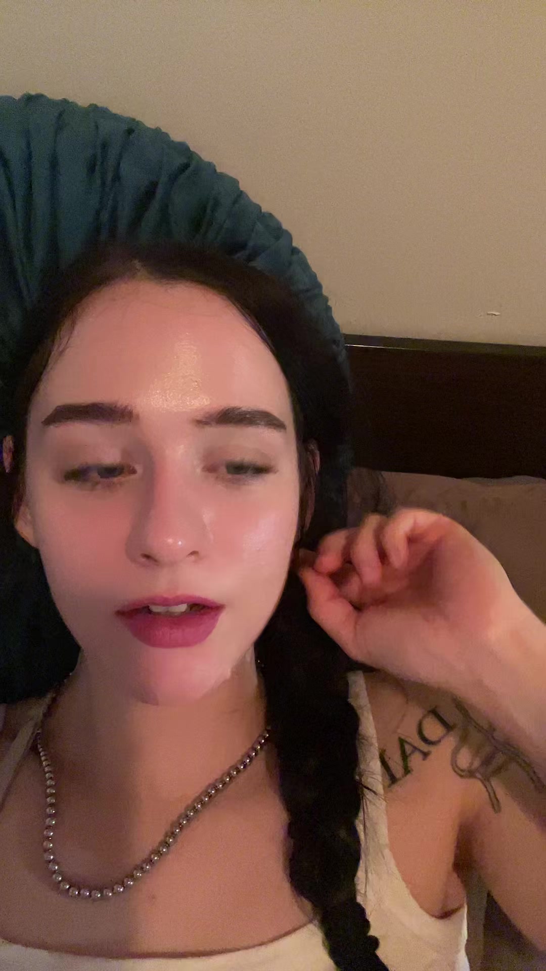 @Ugobrunette