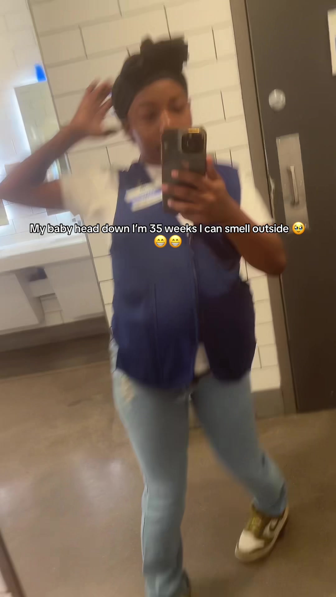 @MAYERAWAXX :)👅