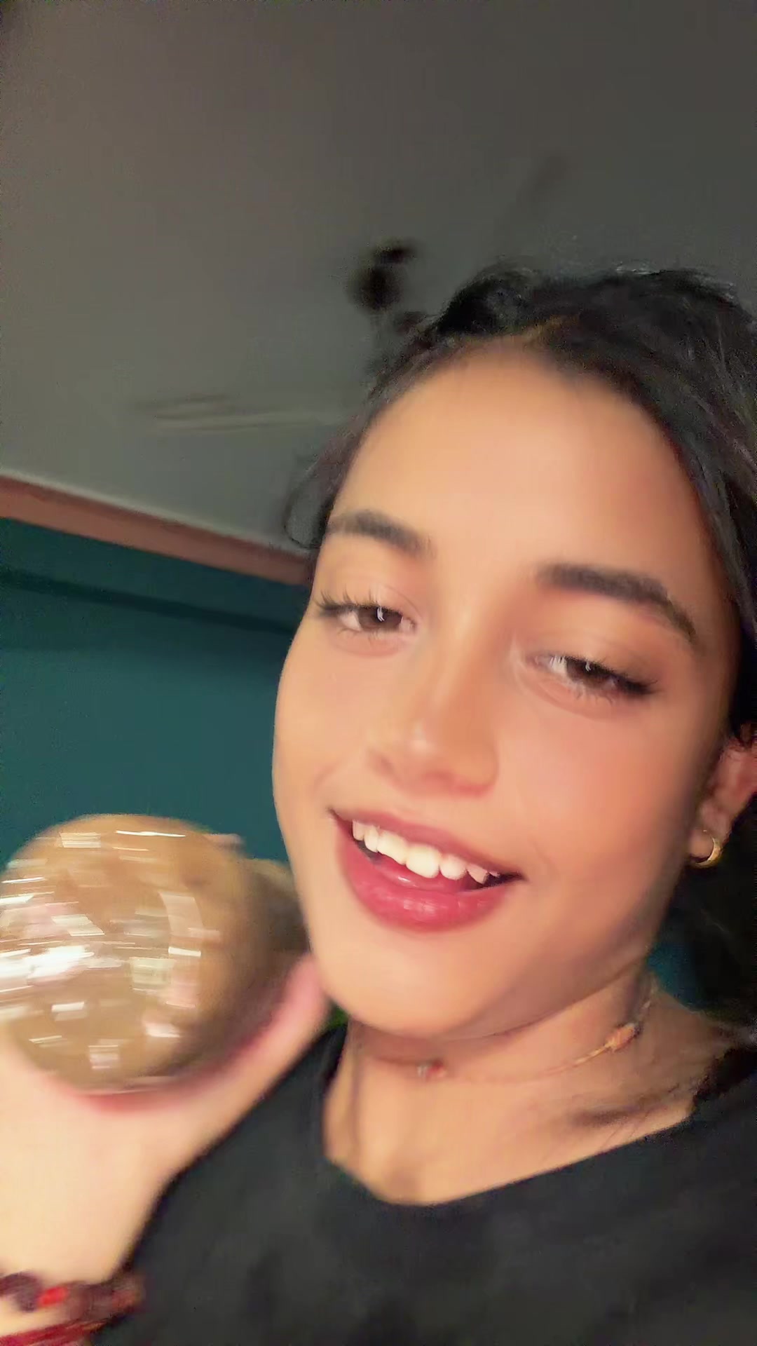 @🦚