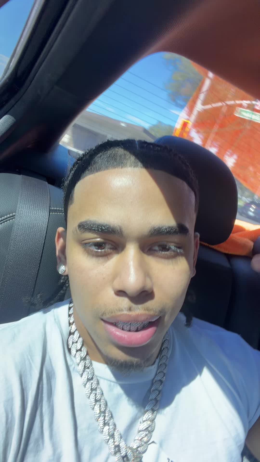 @on1wayj3