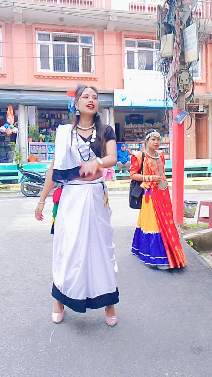 @BàSàñti ChauDharY